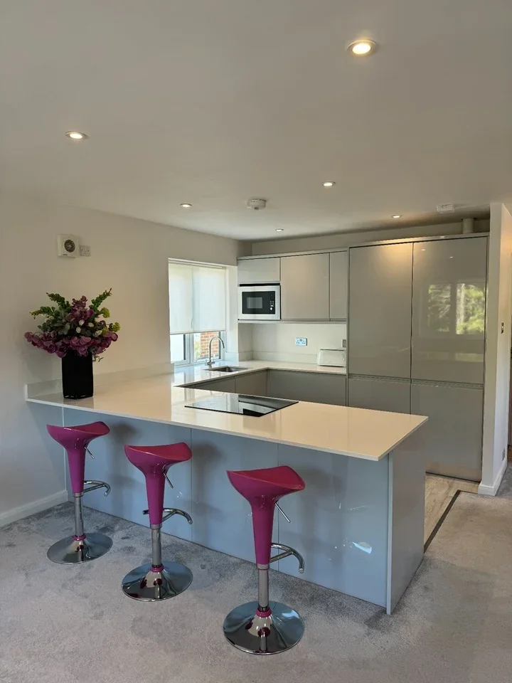 Flat Steel's Lane in Elmbridge