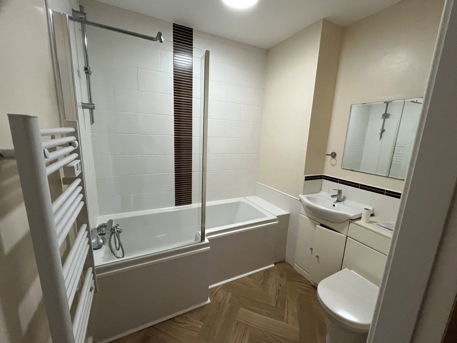 Flat Ashfield Road in Cheadle