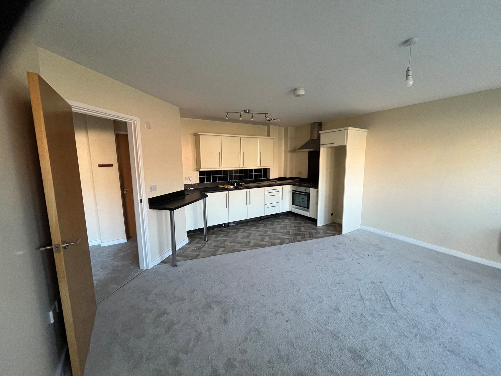 Flat Ashfield Road in Cheadle