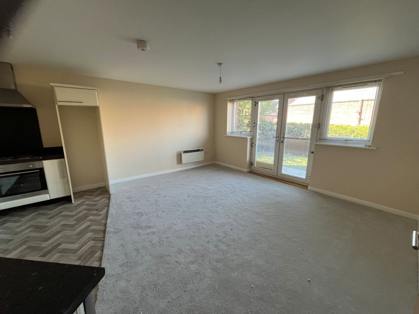 Flat Ashfield Road in Cheadle
