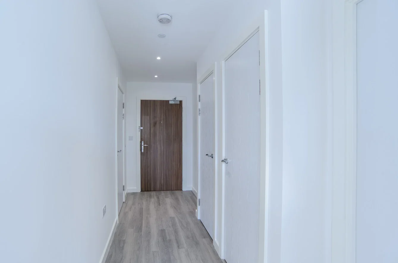 Flat Olympic Way in Greater London