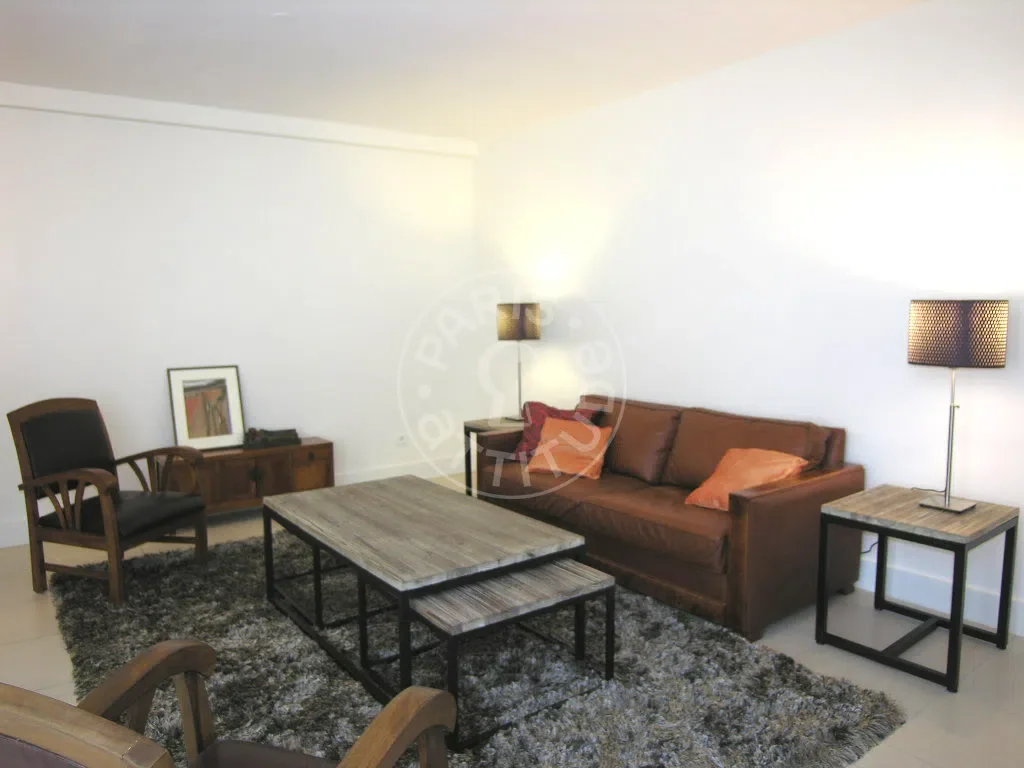 Appartement Rue Notre-Dame-des-Victoires à Paris