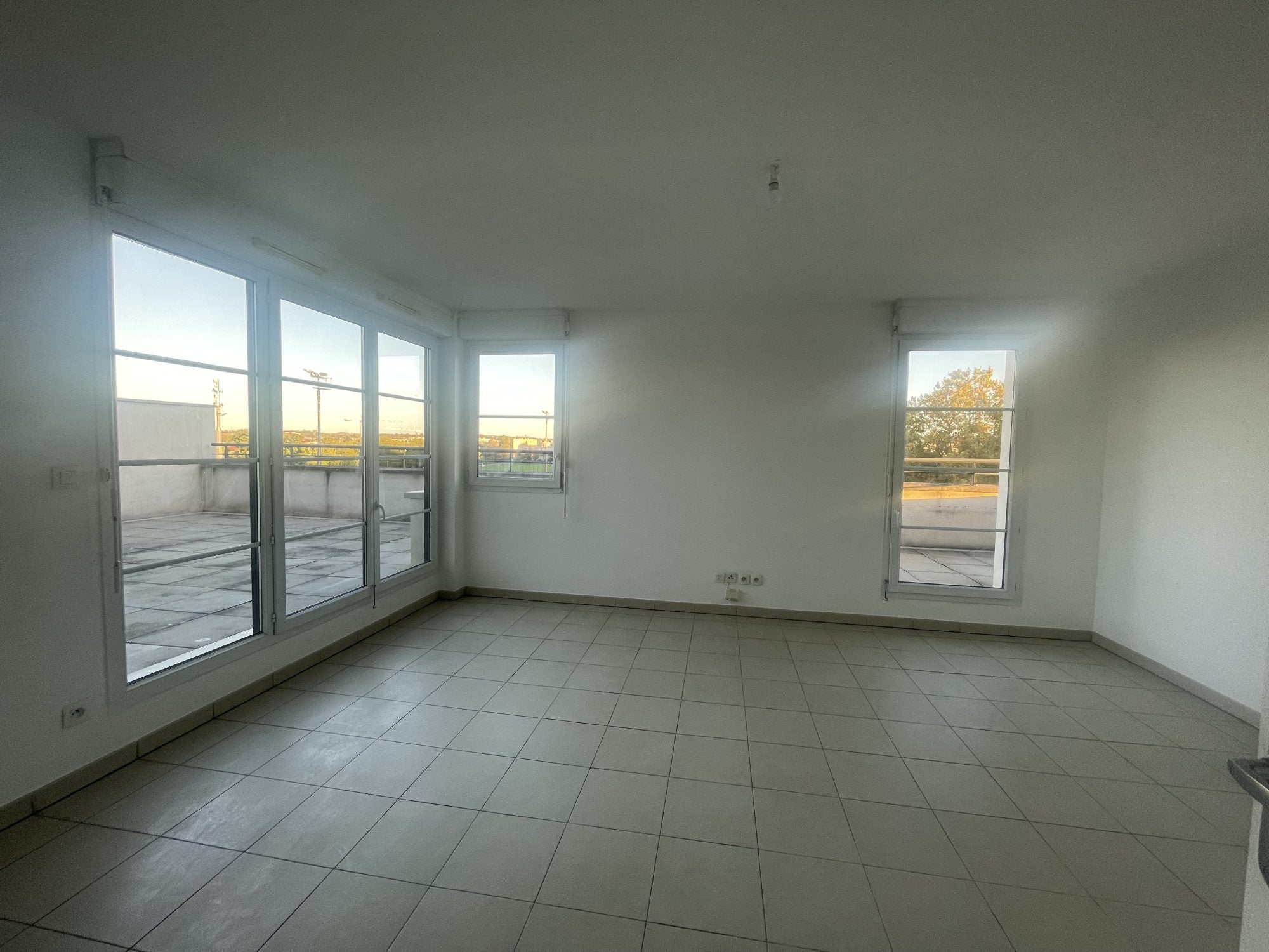 Flat Avenue Jean Rieux in Toulouse