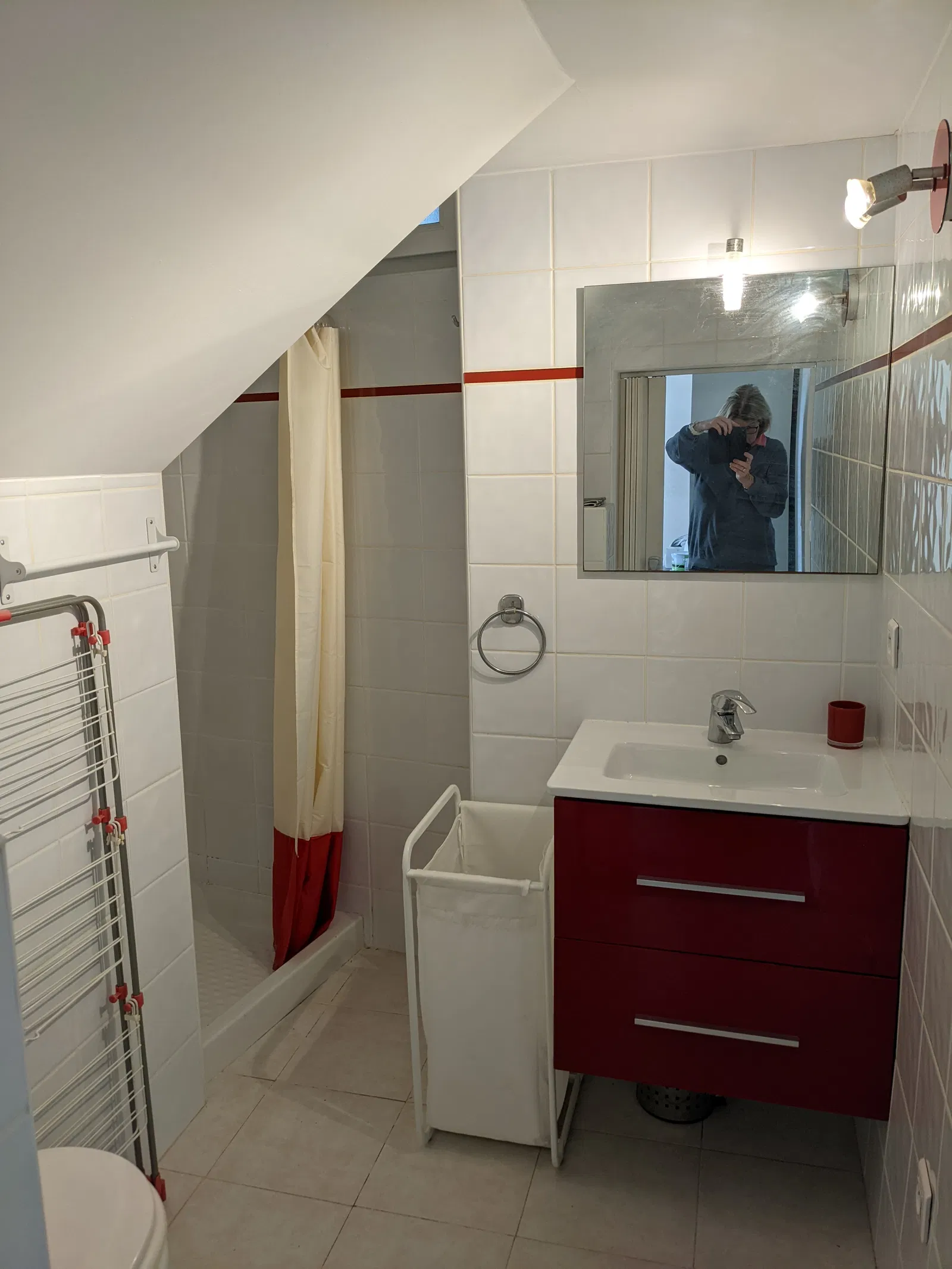 Room Avenue de Béarn in Nice