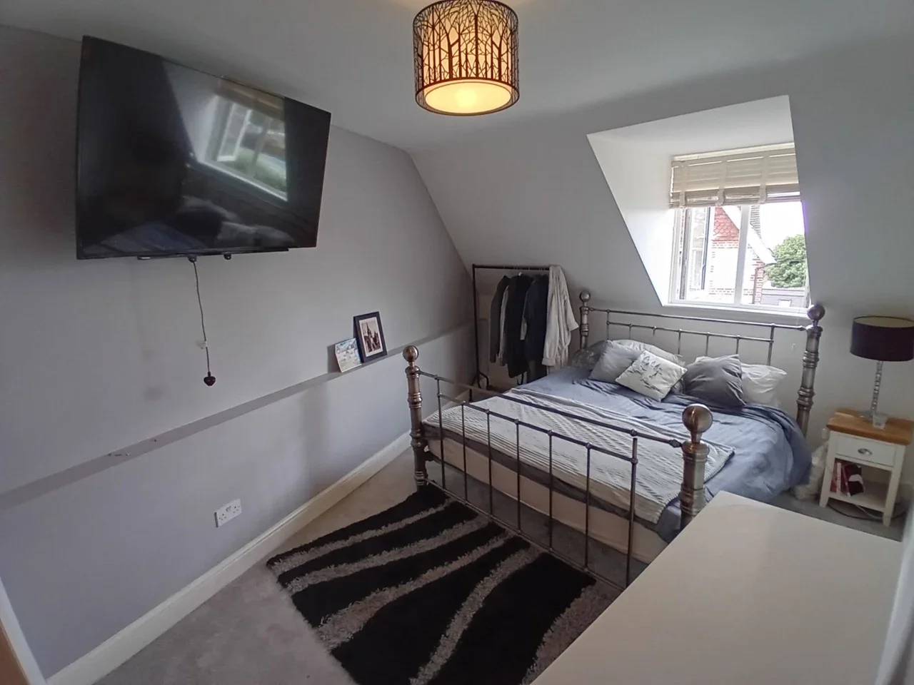 Room West Street in Tonbridge and Malling