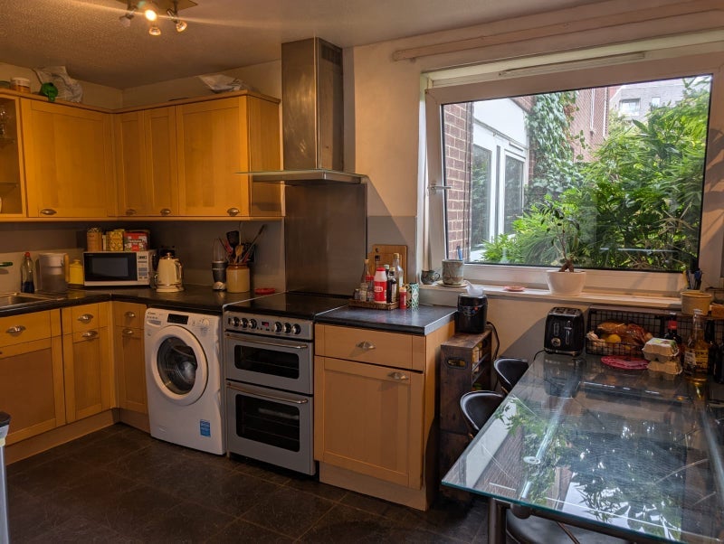 Room Old Bethnal Green Road in Greater London