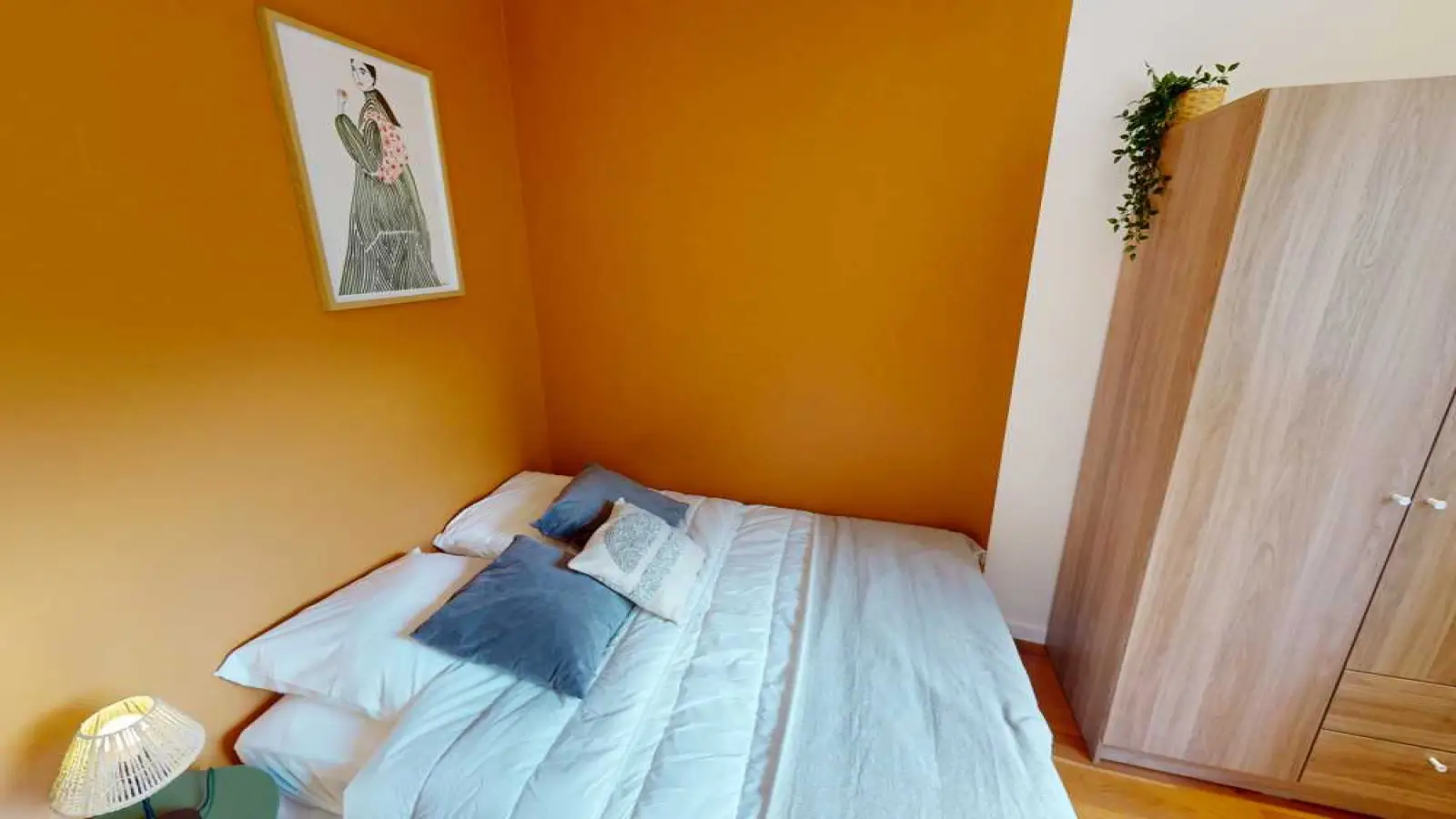 Room Place Étienne Pernet in Paris