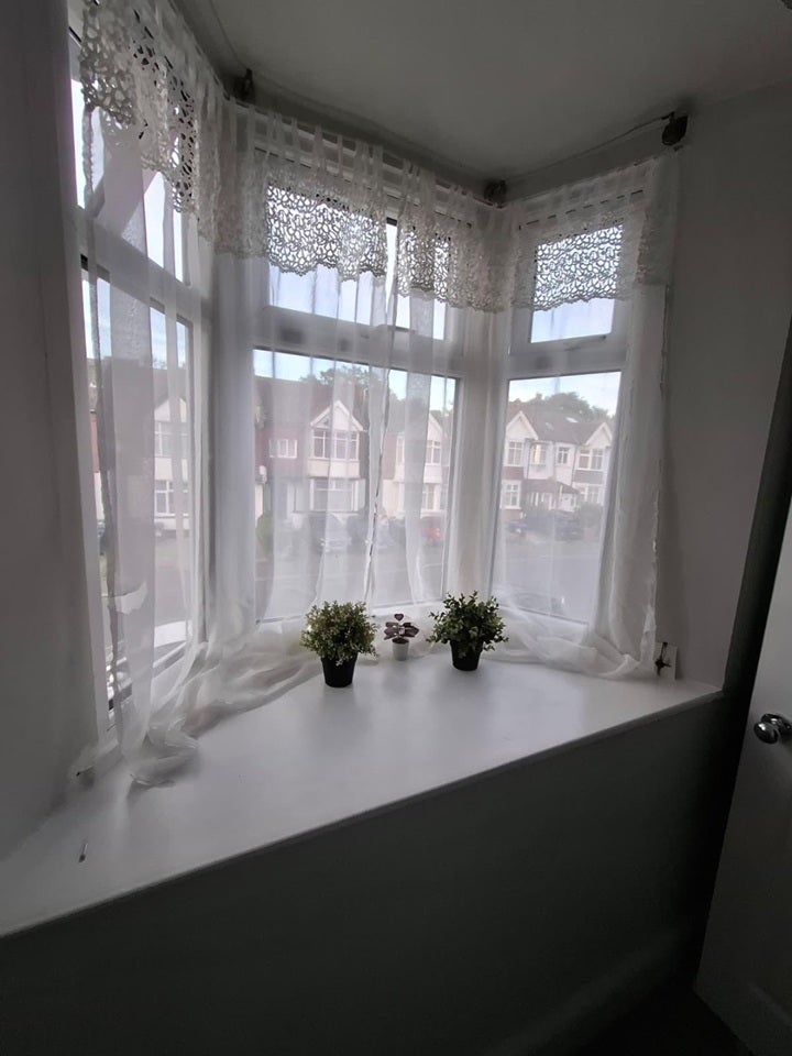 Flat Melfort Road in Greater London
