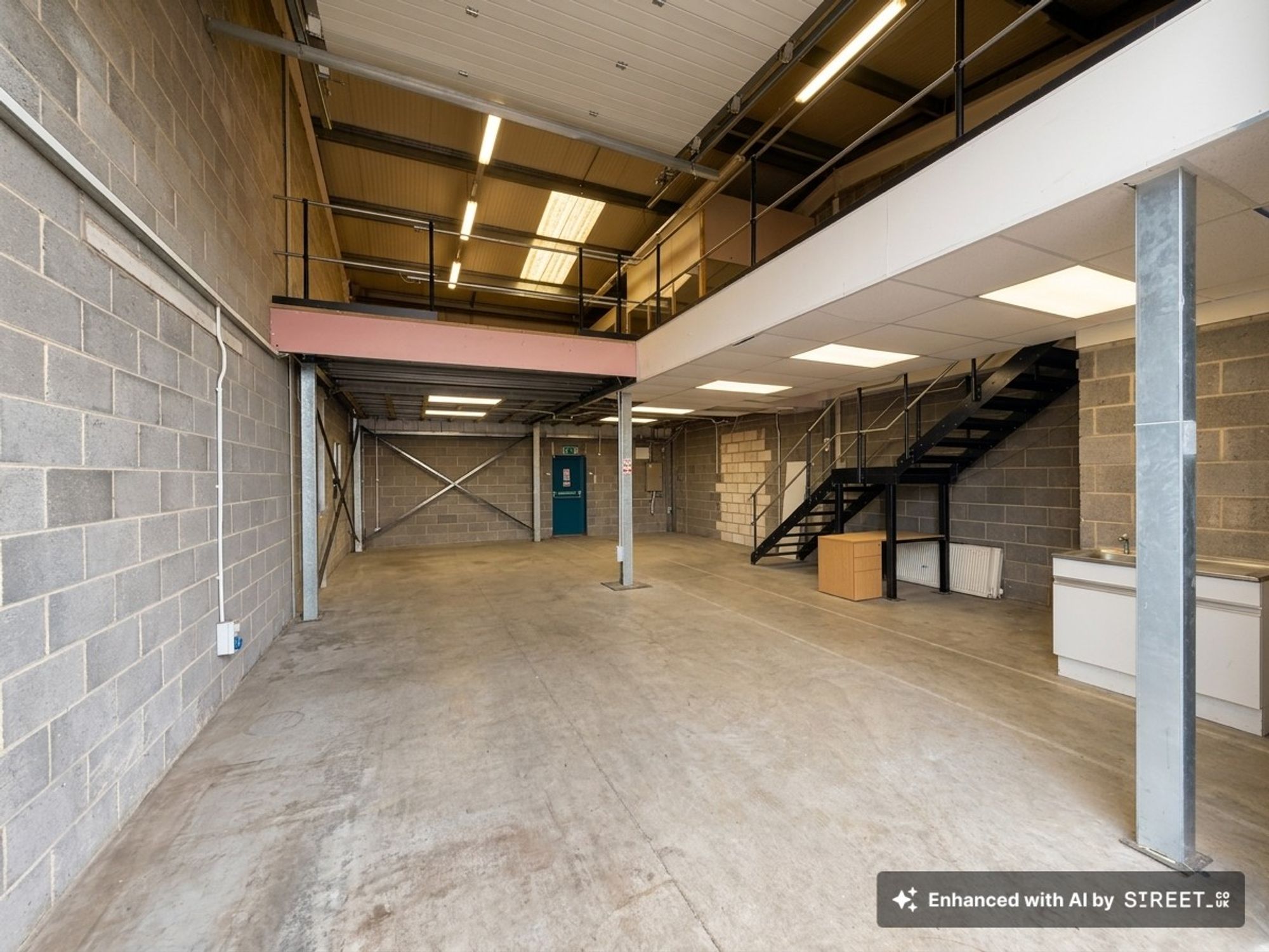 Flat Griffin Close in Staveley