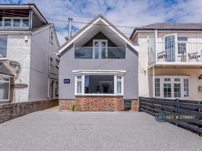 House Outram Road in Arun