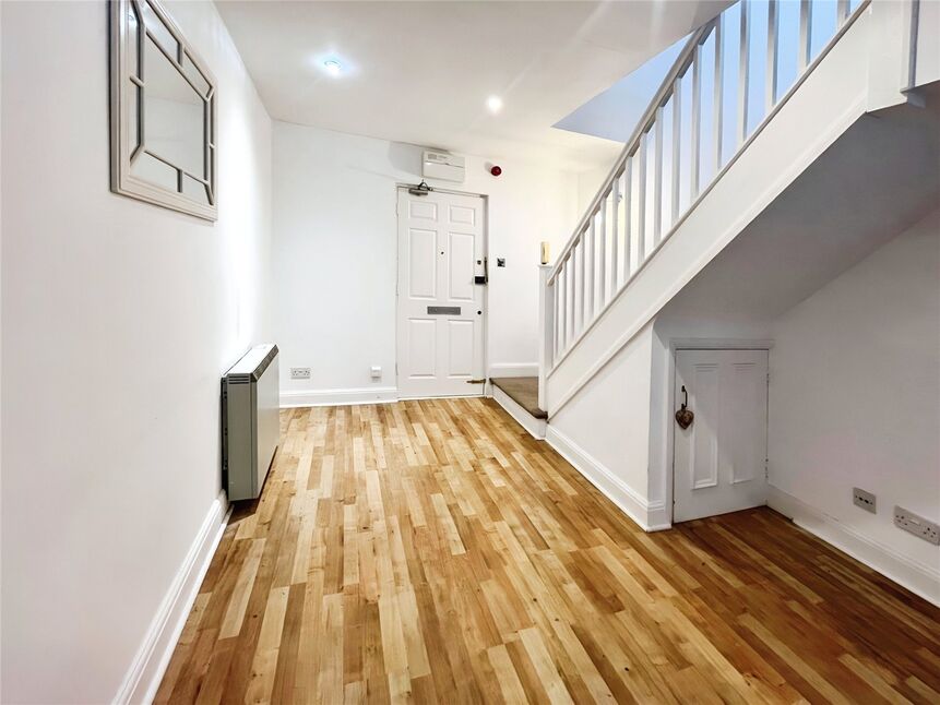 Flat Marriotte Wharf in Gravesham
