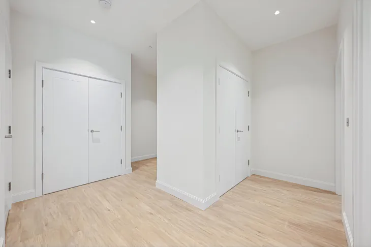 Flat Vauxhall Street in Greater London