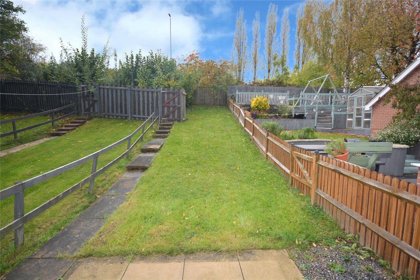 House Fulneck Close in Leeds