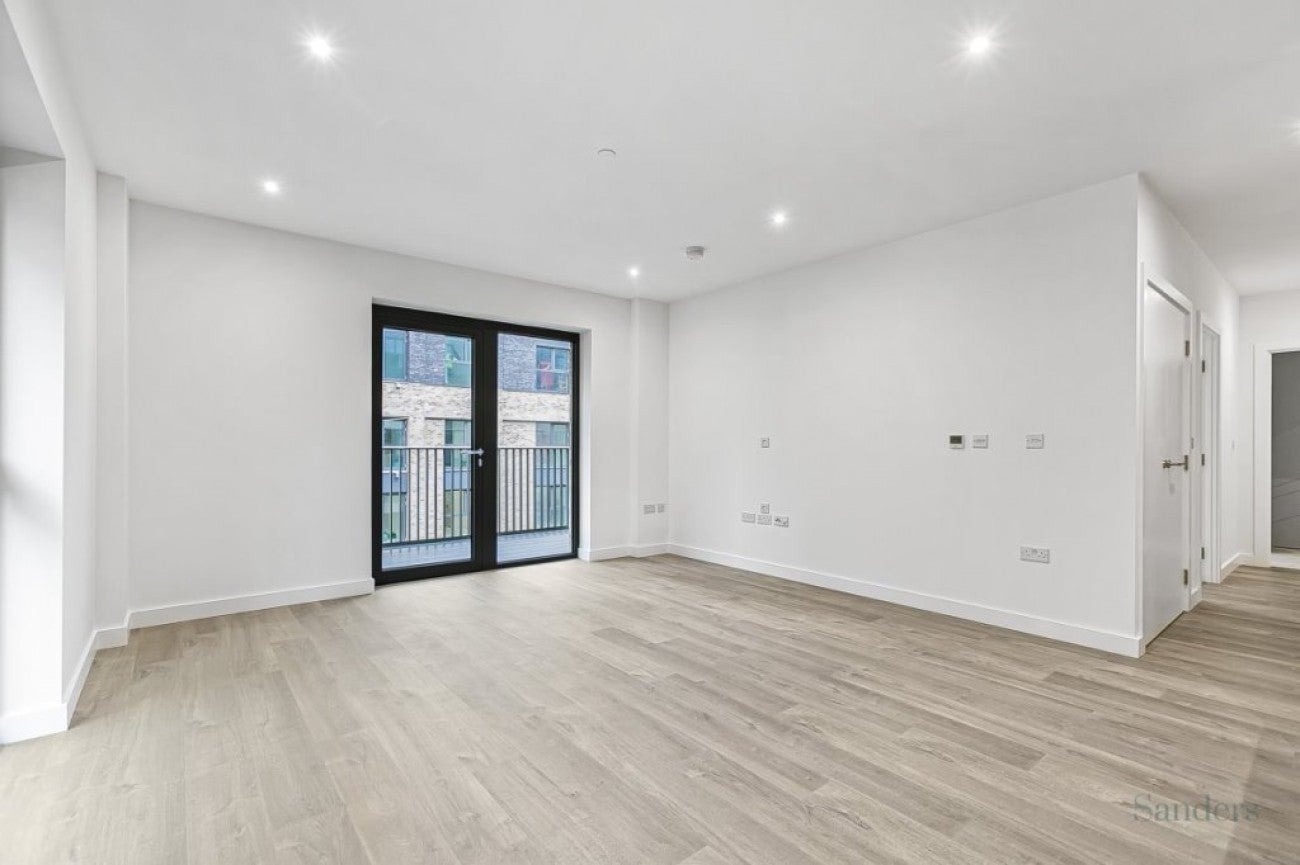 Flat Woodberry Down in Greater London