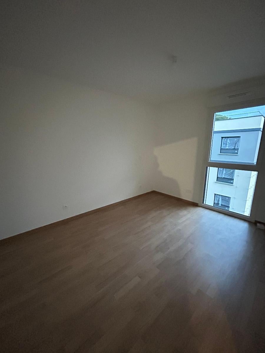 Appartement Rue De La Paix à Échirolles