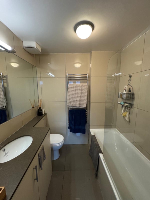 Room Hanover Park in Greater London