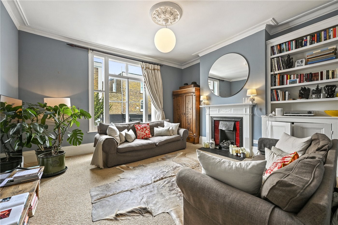 Flat Blenheim Crescent in Greater London