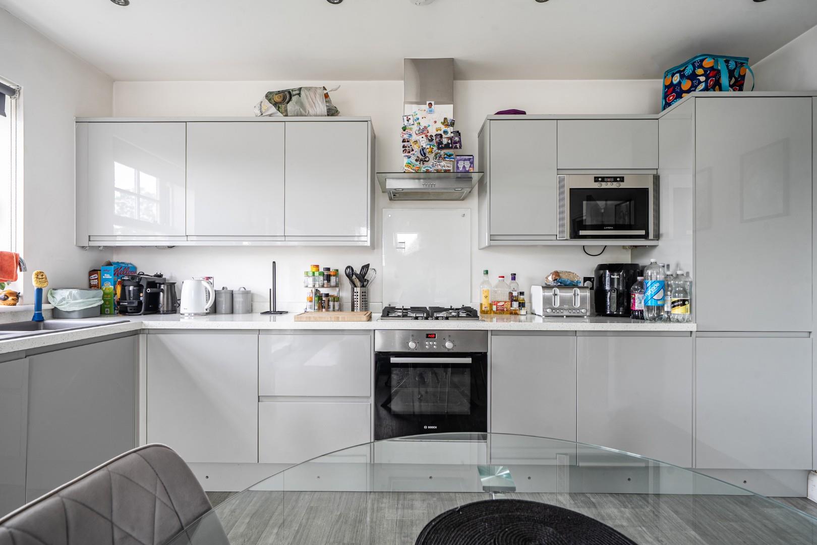 Flat Blackbrook Lane in Greater London