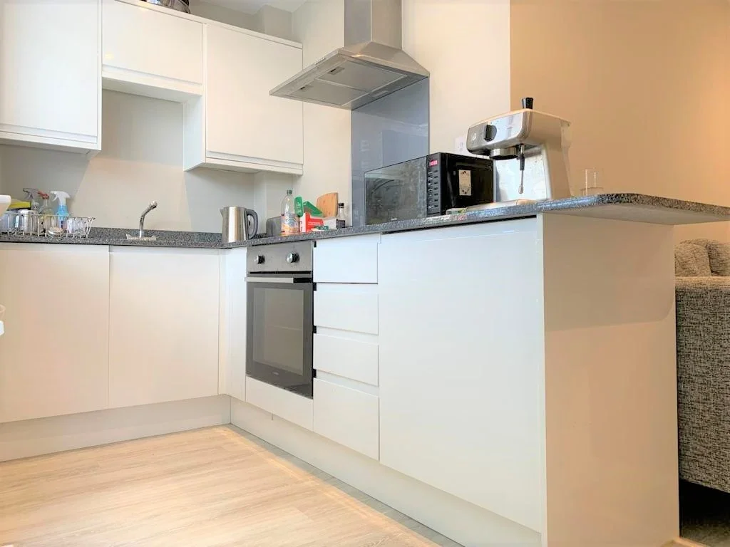 Flat Dwight Road in Croxley Green