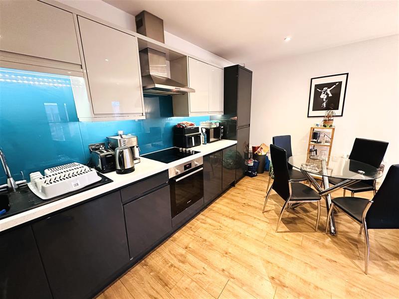Flat Derwent Street in Salford