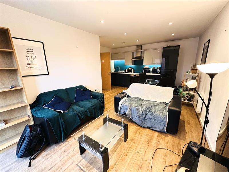 Flat Derwent Street in Salford