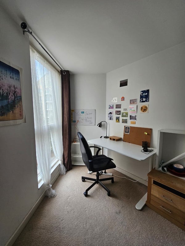 Room Canada Street in Greater London