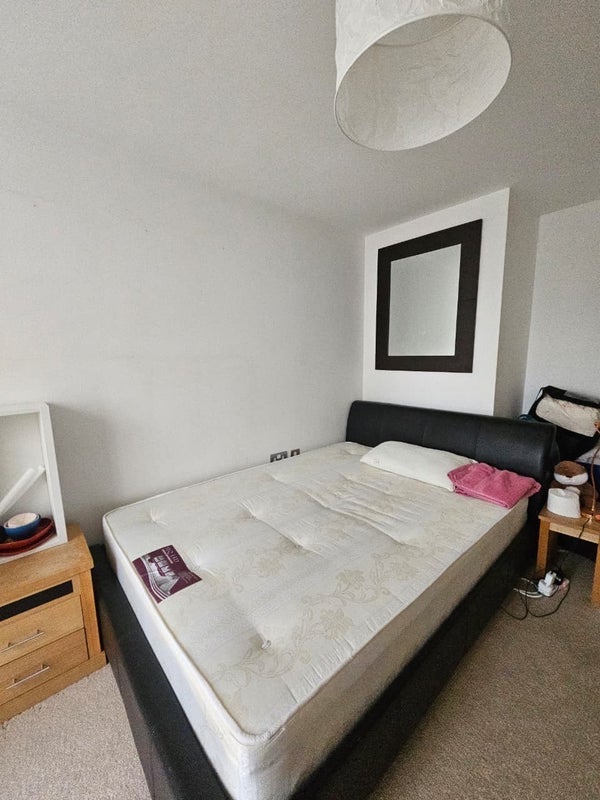 Room Canada Street in Greater London