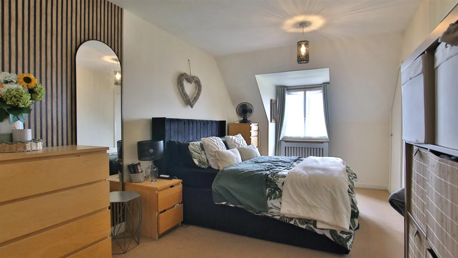 Flat B4079 in Tewkesbury