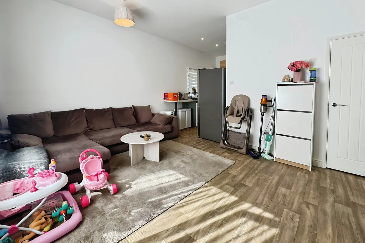 Flat Dalrymple Way in Norwich