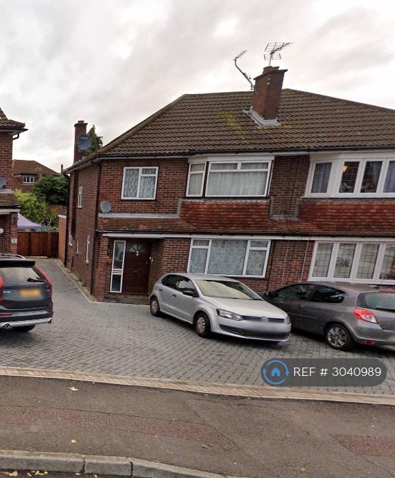 House Cillocks Close in Hoddesdon