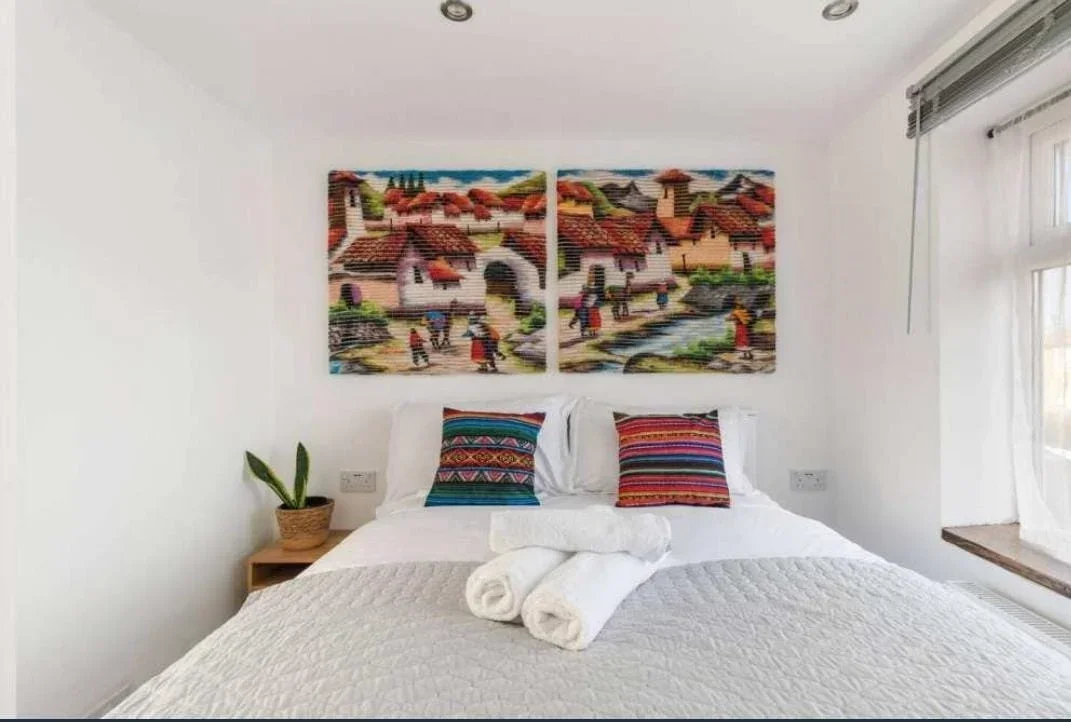 Room Powell Gardens in Greater London