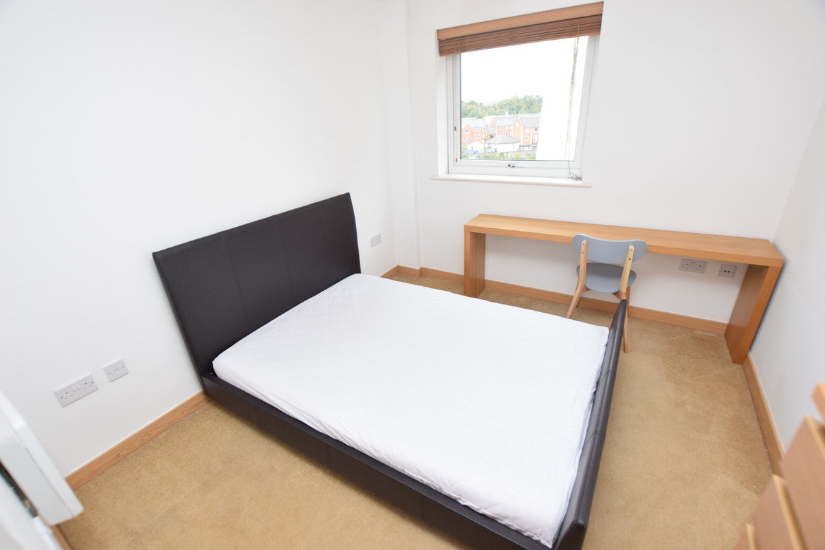 Flat Caelum Drive in Colchester
