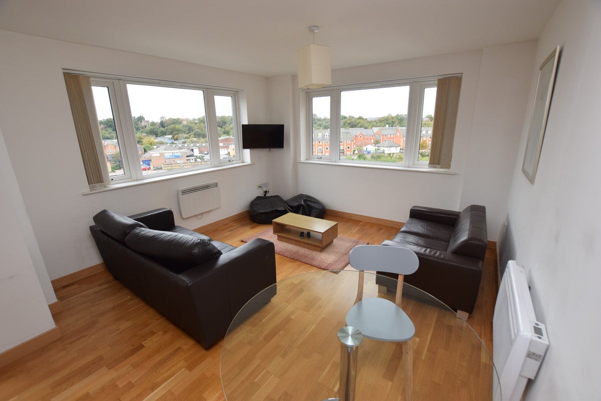 Flat Caelum Drive in Colchester