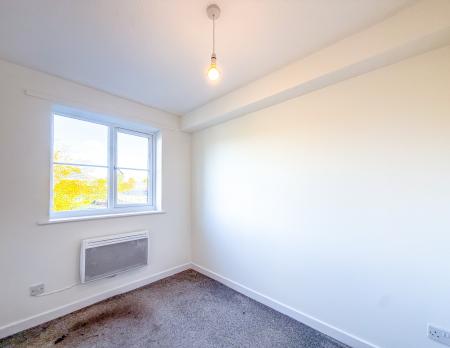 Flat Crown Rise in Watford