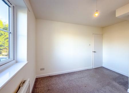 Flat Crown Rise in Watford