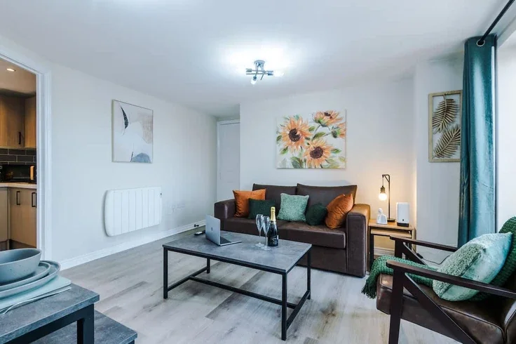 Flat Middlewood Street in Salford