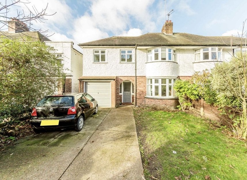 House Adelaide Road in Greater London