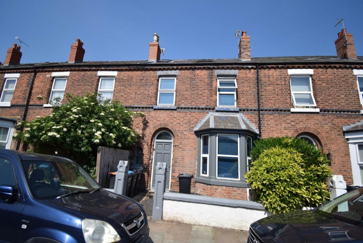 Flat Lightfoot Street in Chester