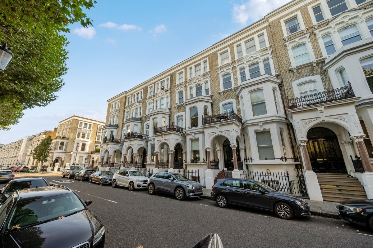 House Coleherne Mews in Greater London