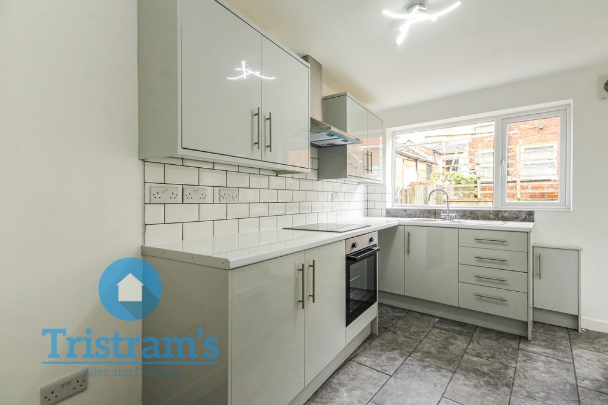 House Hopedale Close in Nottingham