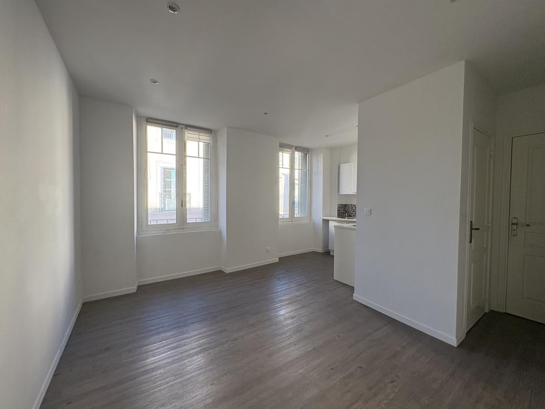 Flat Avenue Brugherio in Le Puy-en-Velay
