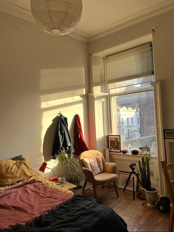 Room Renfrew Street in Glasgow