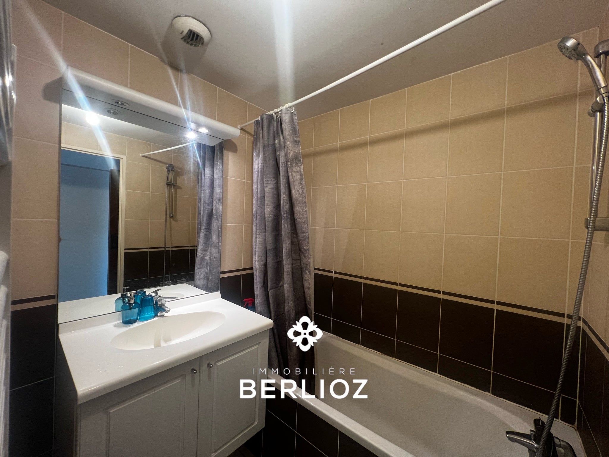 Flat Boulevard Gambetta in Grenoble
