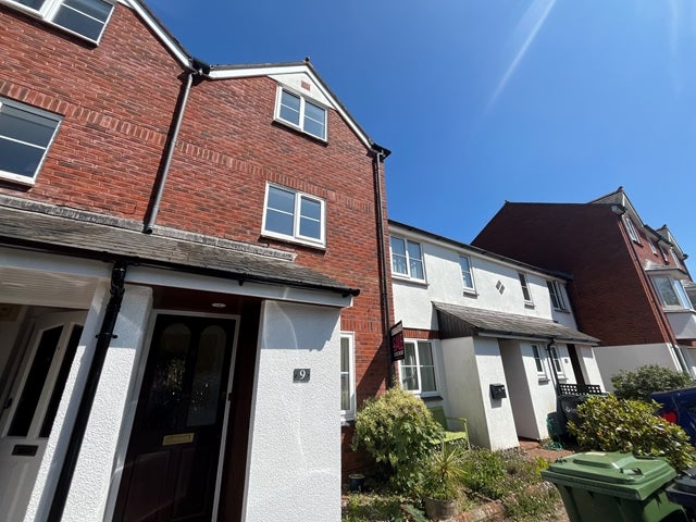 House Tappers Close in Exeter