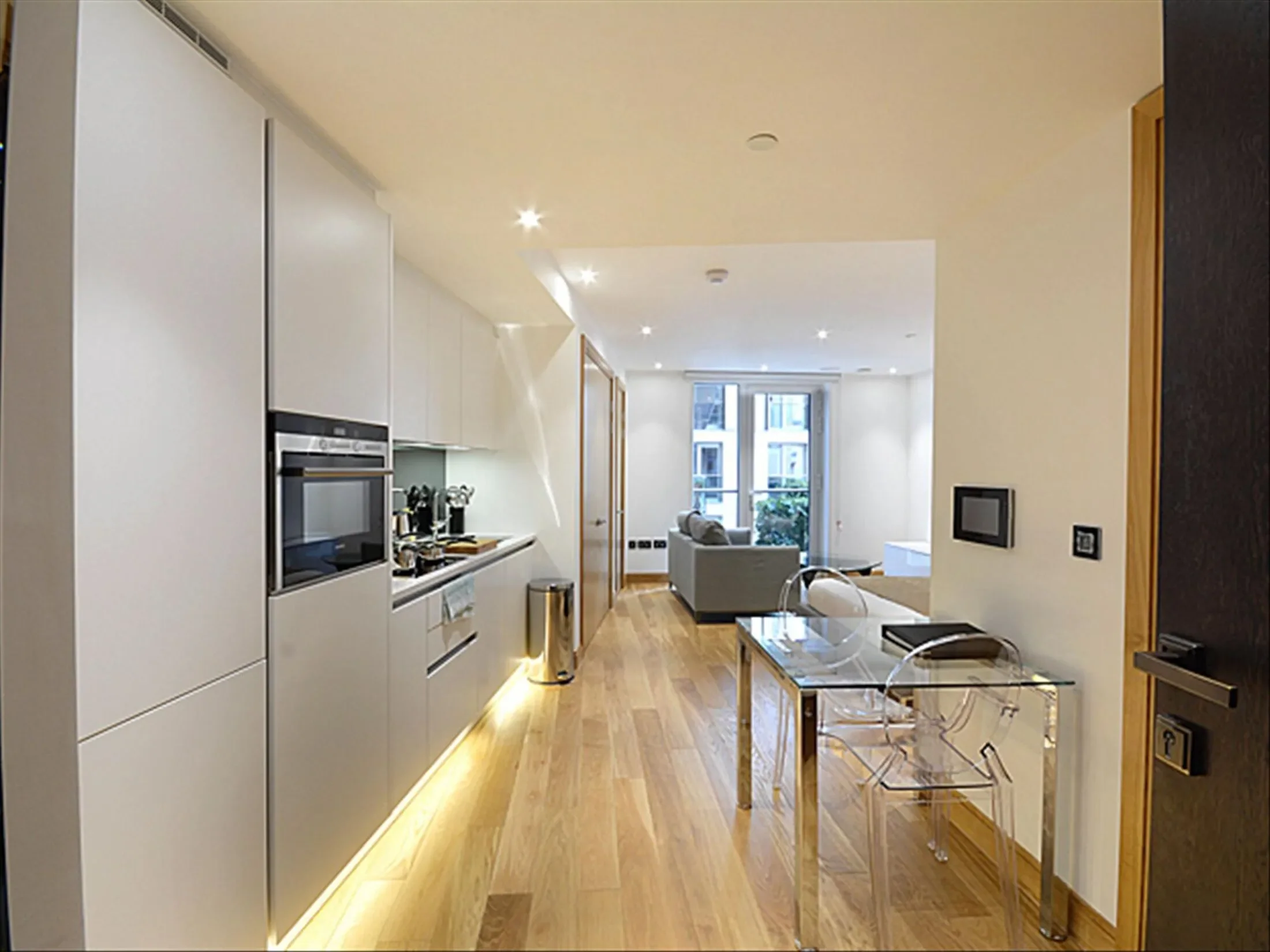 Flat Marsham Street in City of Westminster