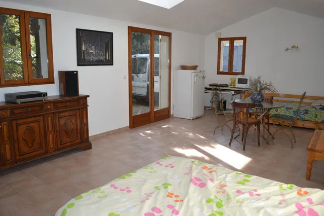 Chambre Montée des Alizés à Pertuis