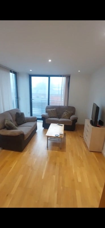 Flat Lower Ormond Street in Manchester