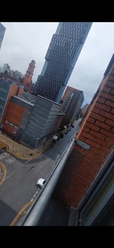 Flat Lower Ormond Street in Manchester