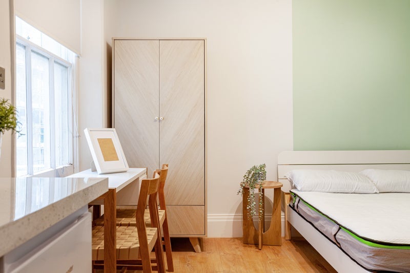 Flat Kensington Gardens Square in City of Westminster