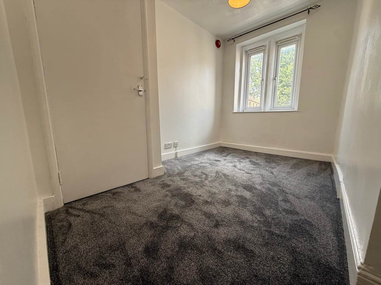 Flat East Street in Warminster